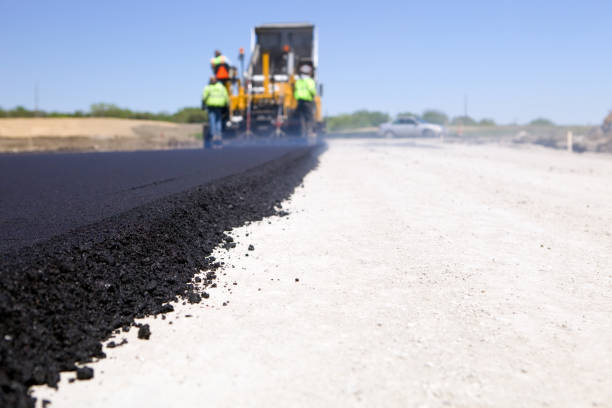 Best Driveway Paving Contractor  in Kayak Point, WA